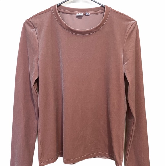 GAP Tops - Gap Pink Velvet Long sleeve Shirt